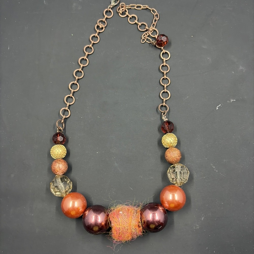 Vintage Estate Jewelry Beaded Necklace With Fiber Focal Bead